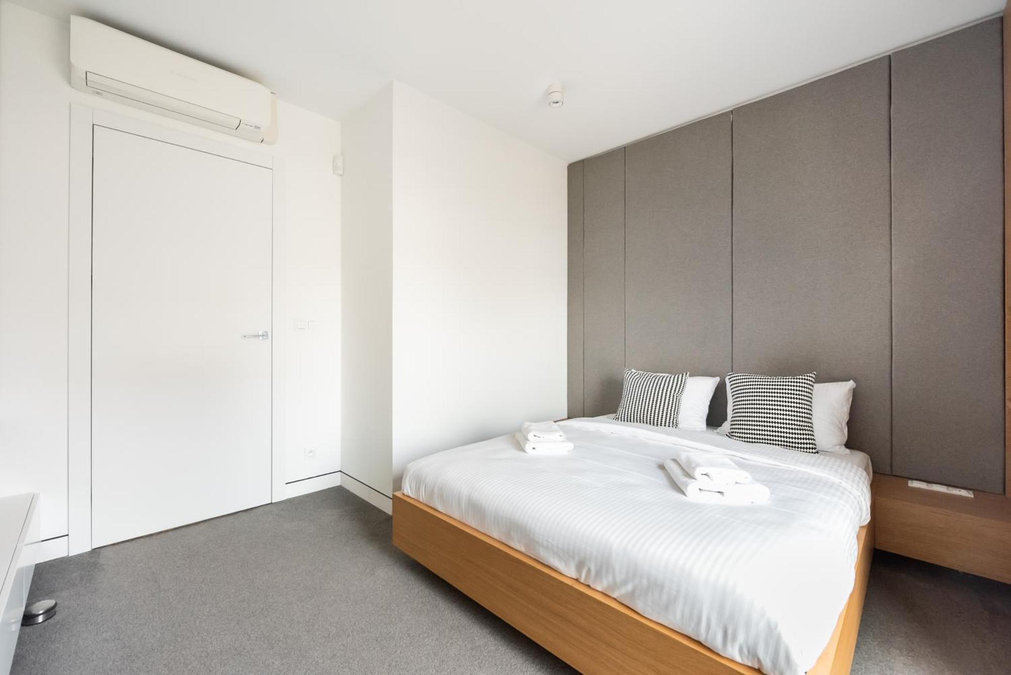 Solec Cristal Home Apartment Варшава Екстер'єр фото